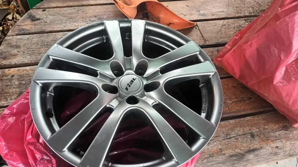 Zdjęcie Jakie felgi do Hondy Accord wybrać, aby uniknąć błędów?