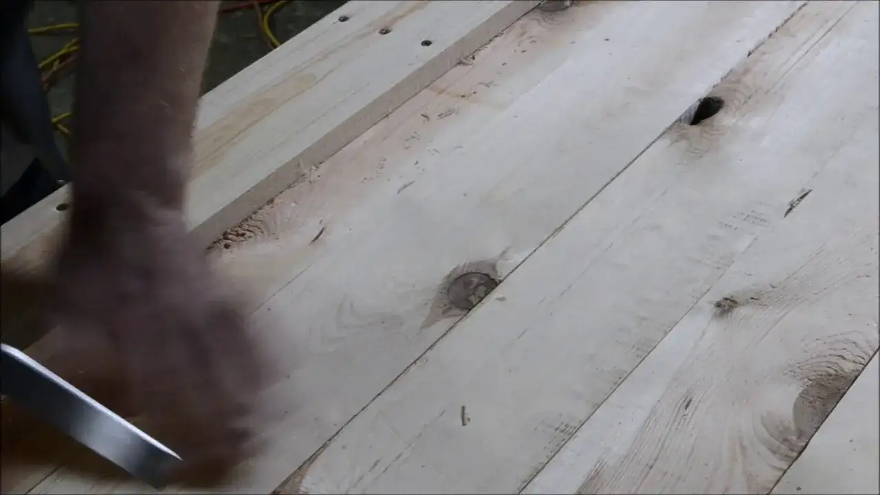 Zdjęcie Jak zrobić drzwi do piwnicy: proste kroki, które zaoszczędzą czas