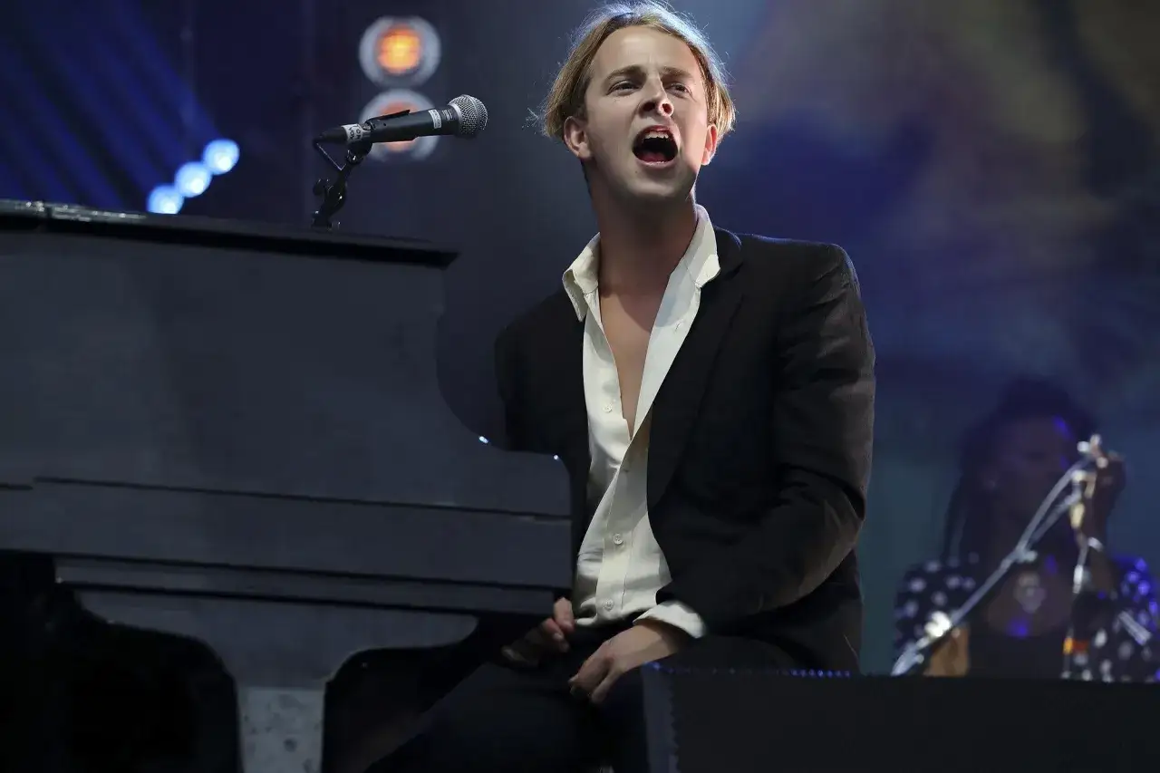 Zdjęcie Tom Odell w Warszawie - Kiedy i gdzie odbędzie się koncert?