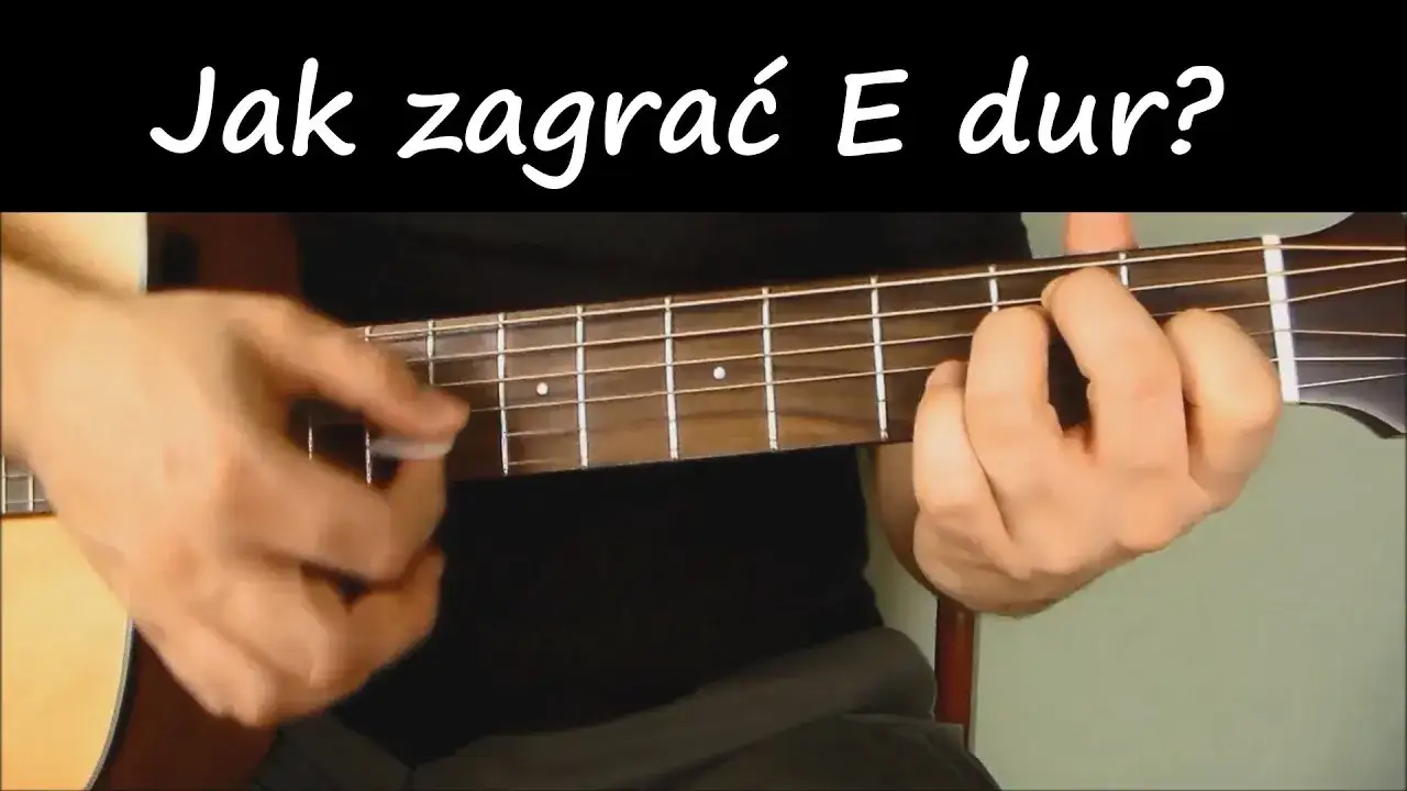 Zdjęcie Naucz się grać akord E-dur na gitarze: Technika krok po kroku