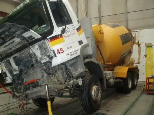 Zdjęcie Carrocerías Joselu: Expertos en reparación y modificación de vehículos