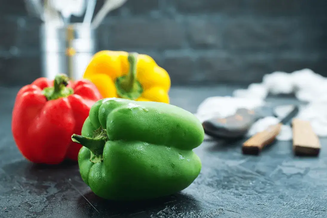 Zdjęcie Sezon na paprykę kiedy? Sprawdź, kiedy jest najlepszy czas na zakupy