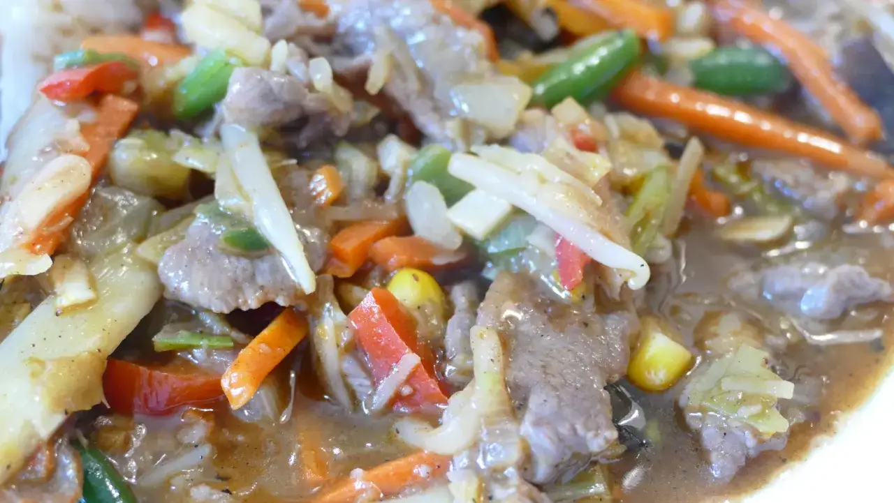 Zdjęcie Wołowina w 5 smakach – przepis na wyjątkowe danie azjatyckie