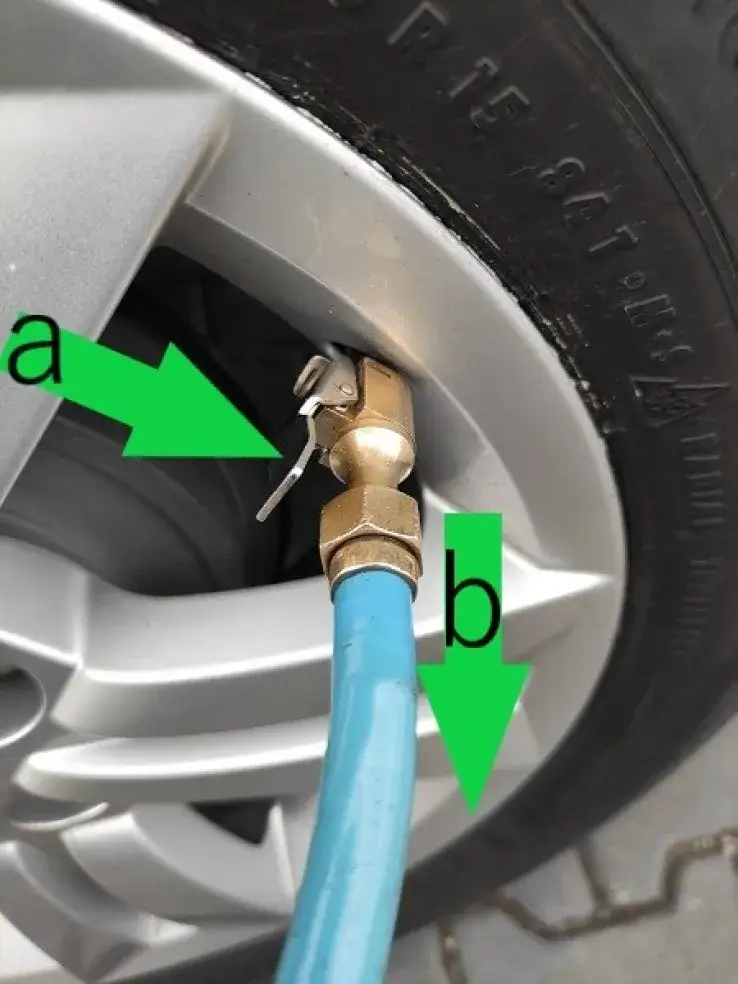 Zdjęcie Jak napompować oponę na stacji - uniknij błędów i zyskaj bezpieczeństwo