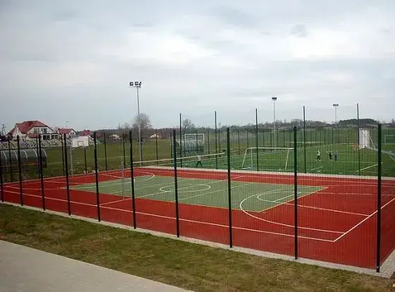 Zdjęcie Ile kosztuje budowa orlika? Poznaj ukryte wydatki i oszczędności