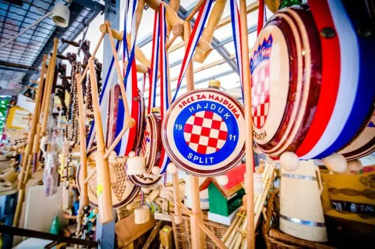 Zdjęcie Co warto przywieźć z Chorwacji? Lista najlepszych pamiątek i lokalnych przysmaków