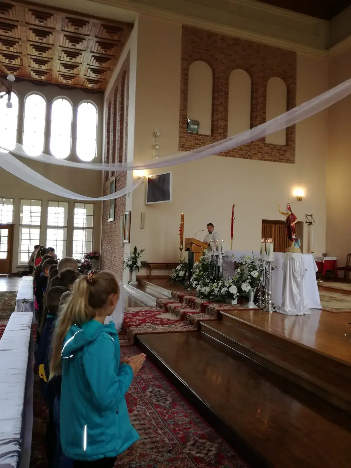 Zdjęcie Kiedy pierwsza spowiedź przed komunią? Kluczowe informacje i porady