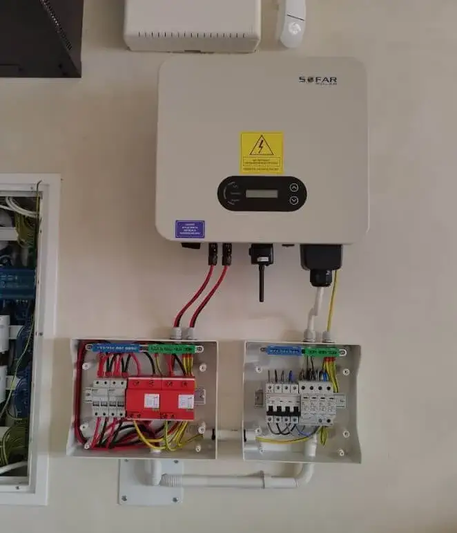 Zdjęcie Najlepsza aplikacja do falownika Sofar Solar - porównanie funkcji i możliwości