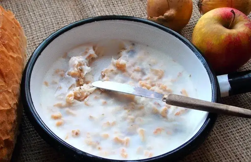 Zdjęcie Z czego jest smalec? Poznaj skład i proces produkcji smalcu