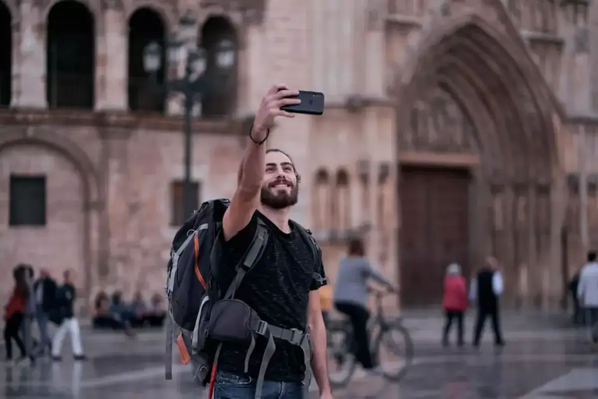 Zdjęcie Viajar solo por Espa&ntilde;a: Descubre tu aventura, seguro y libre