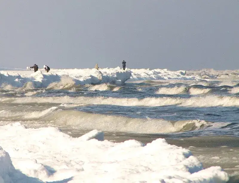 Zdjęcie Kiedy ostatnio zamarzł Bałtyk? Zaskakujące fakty o zlodzeniu morza