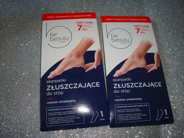 Zdjęcie Skarpetki złuszczające ile trzymać - uniknij błędów w pielęgnacji