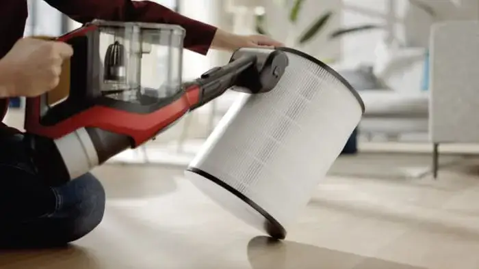 Zdjęcie Jak czyścić filtr węglowy w oczyszczaczu powietrza bez ryzyka uszkodzeń