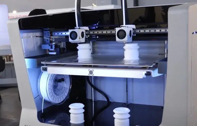 Zdjęcie Druk 3D: Jak działa? Poznaj technologie, materiały i zastosowania