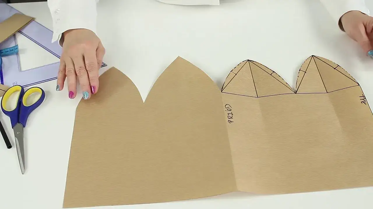 Zdjęcie Jak uszyć czapkę smerfetkę dla dorosłych – proste kroki i porady