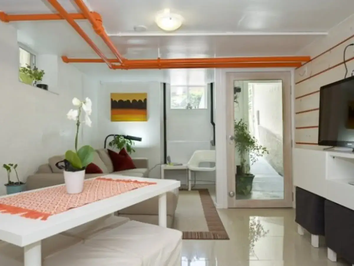 Zdjęcie Jak ukryć rury gazowe w przedpokoju: 5 skutecznych metod