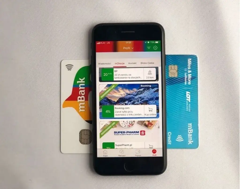 Zdjęcie Jak włączyć płatność telefonem mBank i cieszyć się wygodą zakup&oacute;w