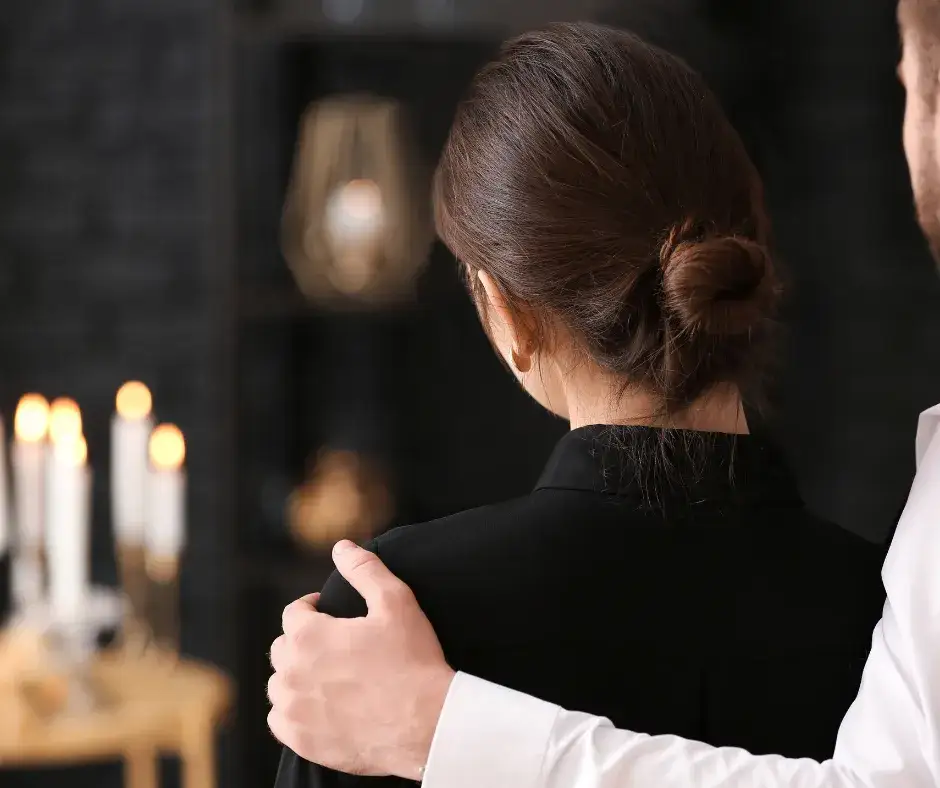 Zdjęcie Gdzie złożyć wniosek o zasiłek pogrzebowy, aby uniknąć problemów?