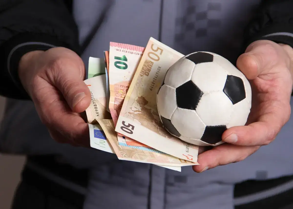 Zdjęcie Sport w Mediach: Jak Sprawozdanie Sportowe Wpływa na Opinię Publiczną