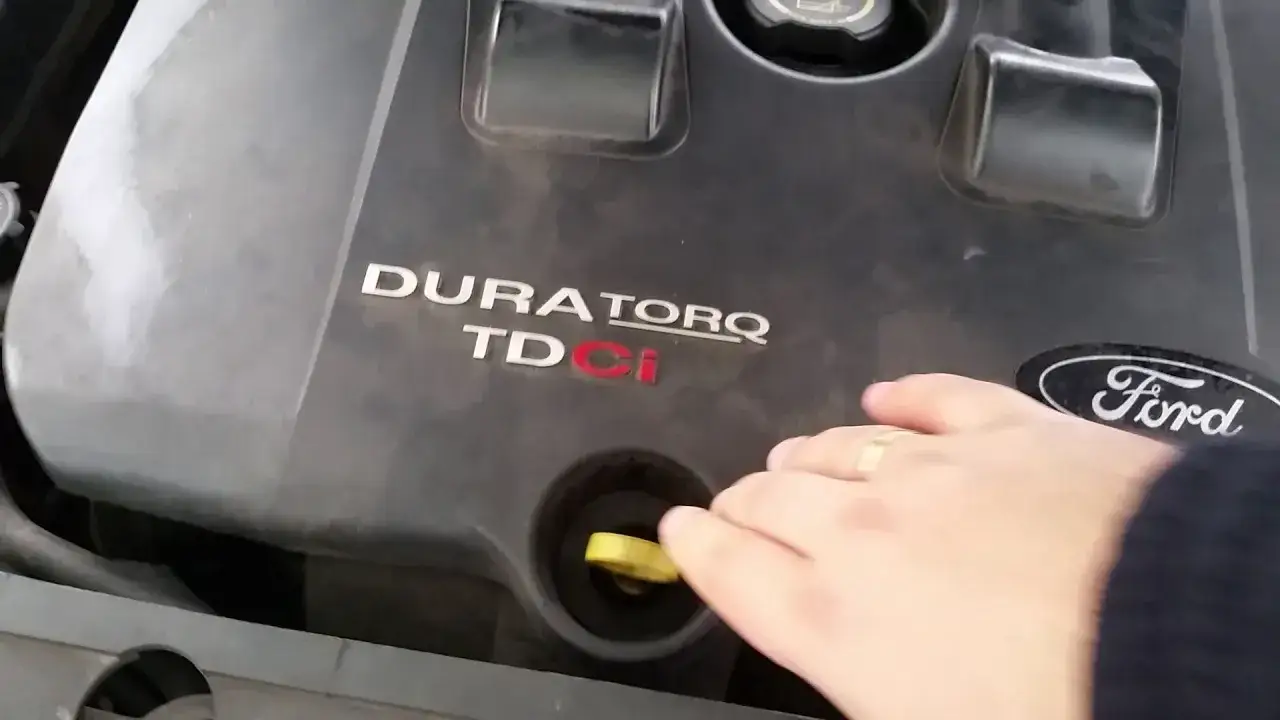 Zdjęcie Dudnienie w filtrze powietrza diesel: poznaj przyczyny i rozwiązania