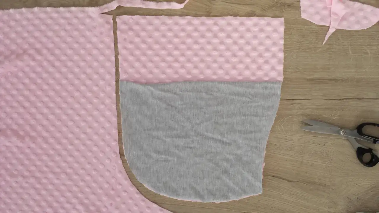 Zdjęcie Jak uszyć szlafrok damski: 10 prostych kroków dla początkujących