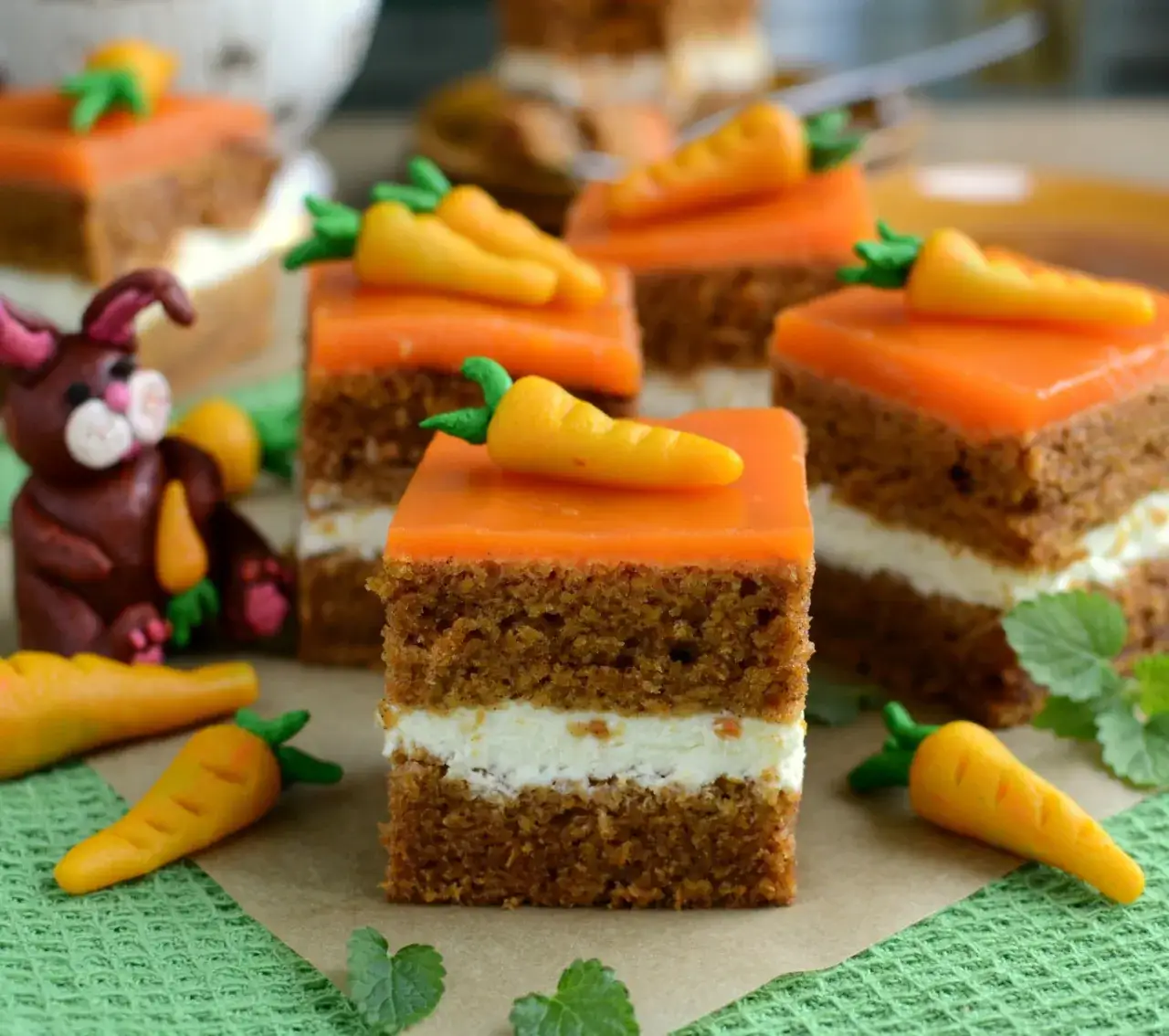 Zdjęcie Przepis na ciasto marchewkowe z kremem Joli – prosty sposób na pyszny deser