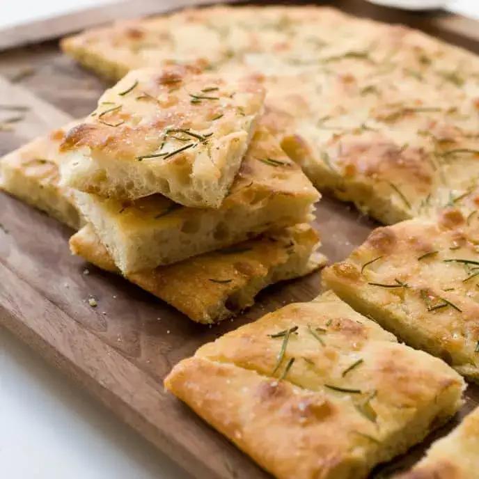 Zdjęcie Pizza bianca co to? Poznaj sekrety pysznej białej pizzy