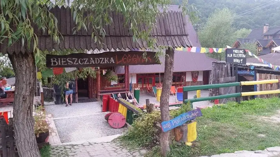 Zdjęcie Ustrzyki Górne gdzie zjeść: najlepsze miejsca na lokalne smaki