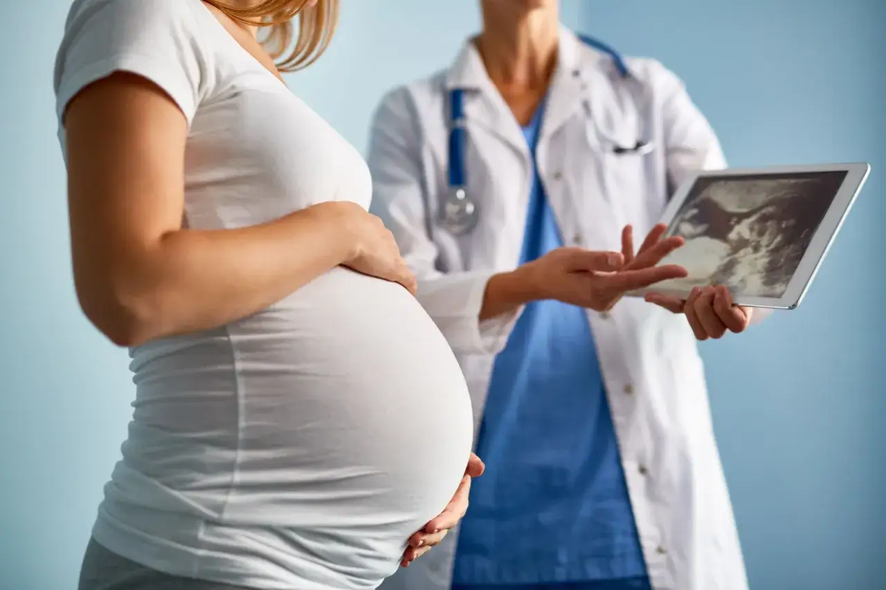 Zdjęcie Fakty i mity o ciąży: obalamy najpopularniejsze przesądy i lęki