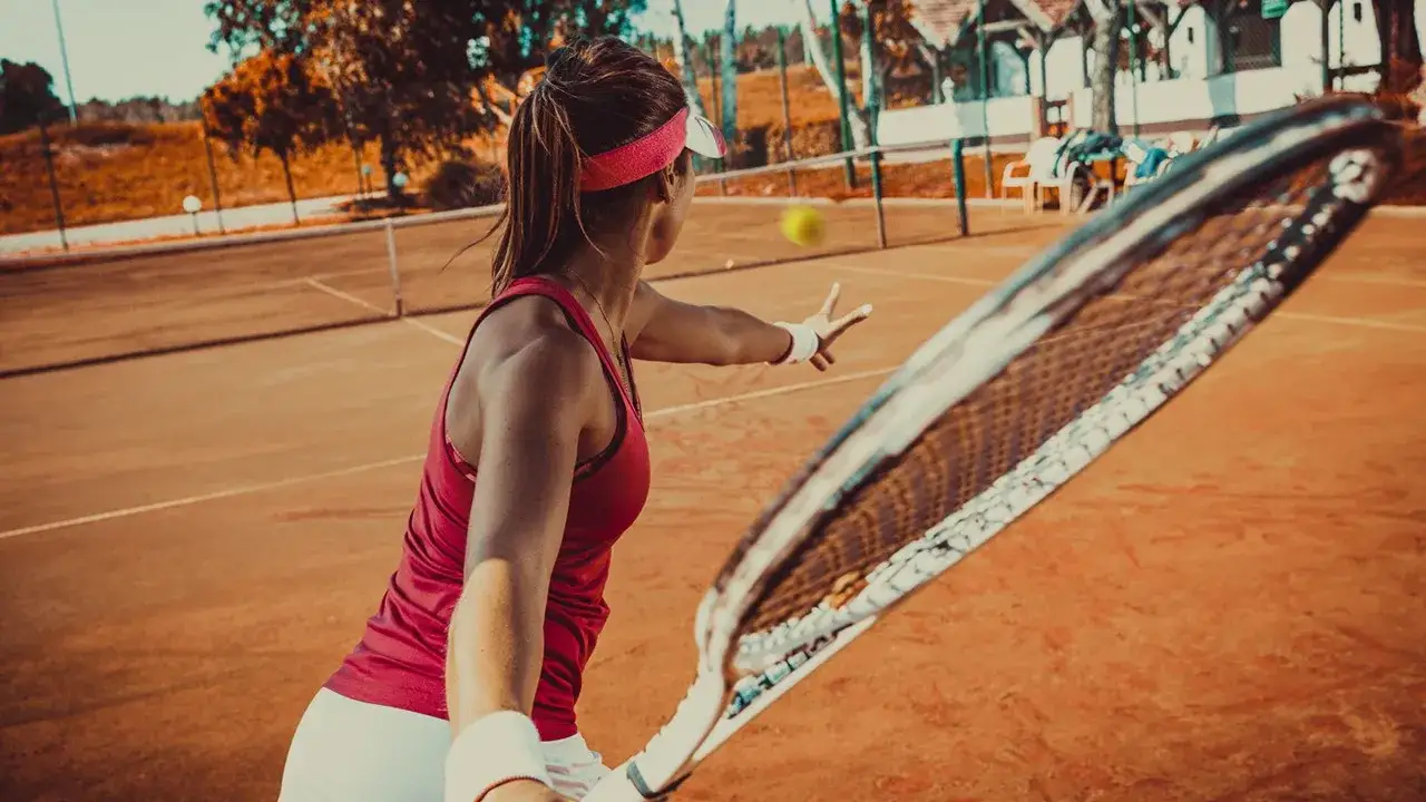 Zdjęcie Gdzie oglądać tenis na żywo? Sprawdź najlepsze opcje transmisji