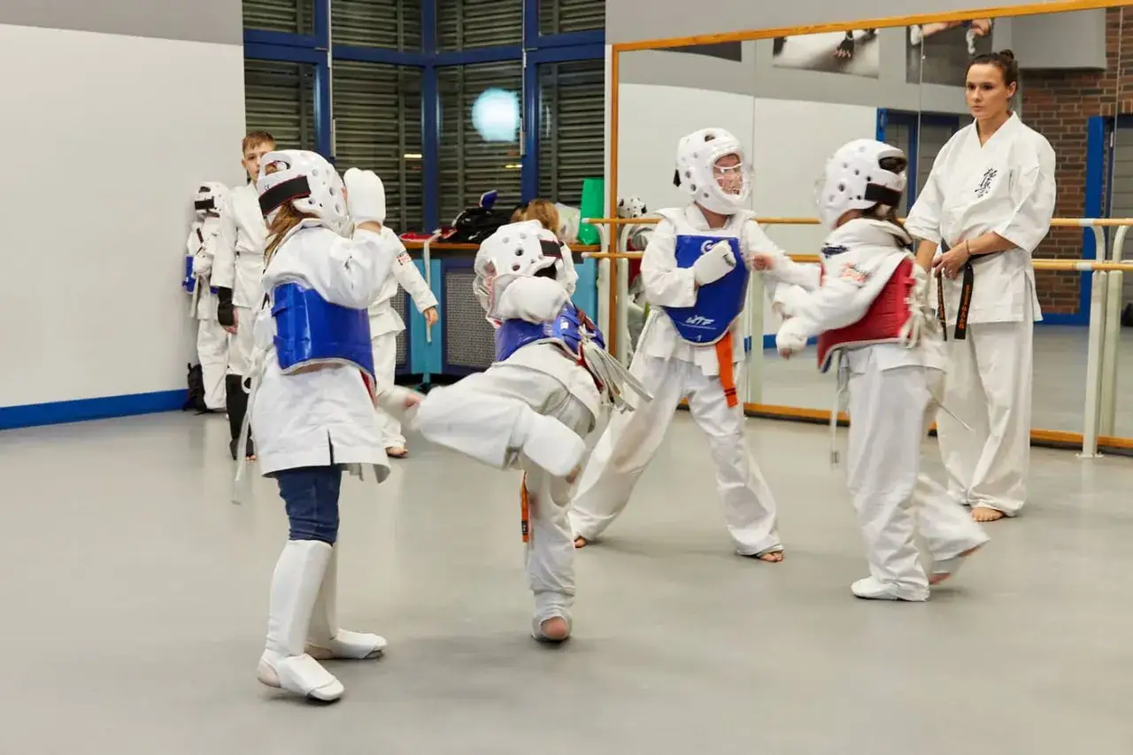 Zdjęcie Zajęcia z samoobrony w Warszawie – naucz się bronić i zyskaj pewność siebie