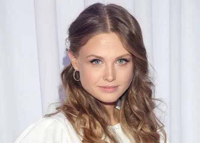 Zdjęcie Anna Karczmarczyk: kariera, role i osiągnięcia utalentowanej aktorki