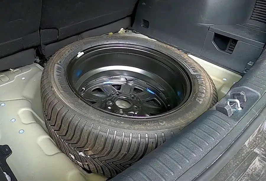 Zdjęcie Jaką oponę na koło zapasowe wybrać, by uniknąć problemów?