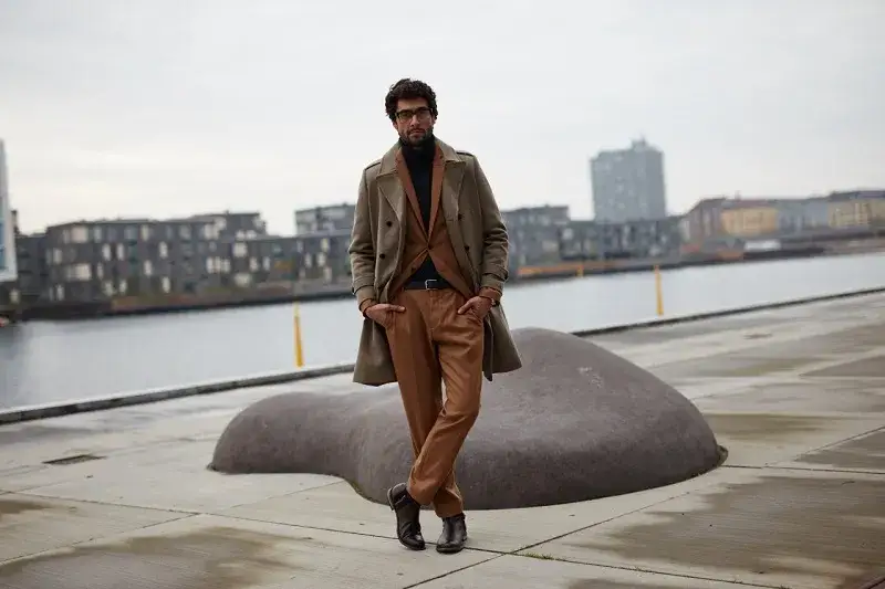 Zdjęcie Męskie buty do płaszcza: zasady doboru i najlepsze połączenia stylowe