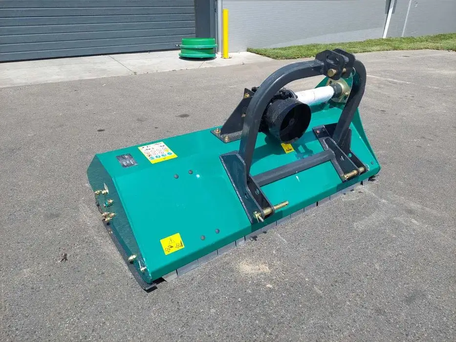 Zdjęcie Kosiarka bijakowa Stark czy ORKAN - która lepsza dla Twojego gospodarstwa?