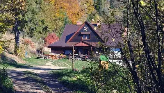 Zdjęcie Cennik bacówki pod bereśnikiem – aktualne ceny i dostępność noclegów