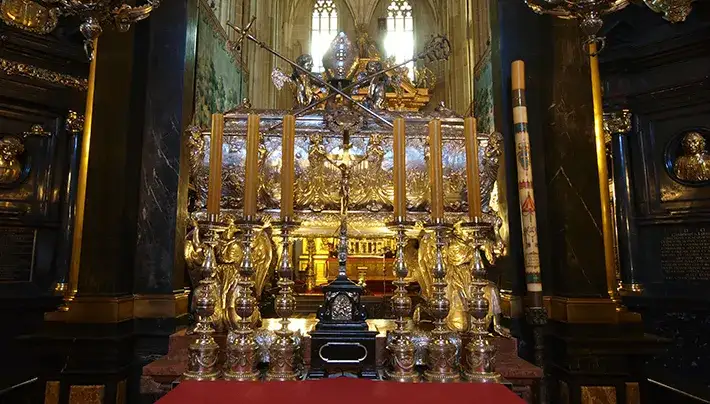 Zdjęcie Msze św. w katedrze: godziny, intencje, ogłoszenia - sprawdź koniecznie