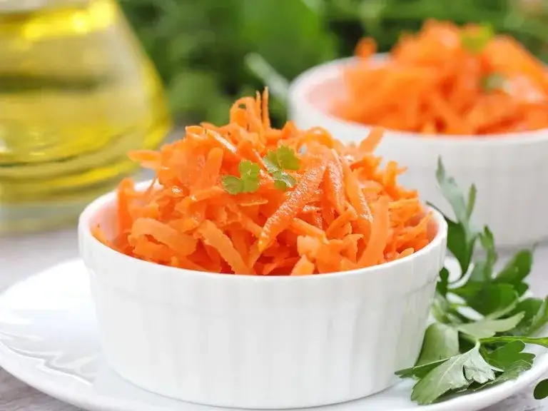Zdjęcie Jak zrobić sałatkę z marchewki, która zachwyci smakiem i prostotą