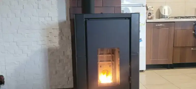 Zdjęcie Jaki piec na pellet na 140m2? Wybierz odpowiednią moc i model