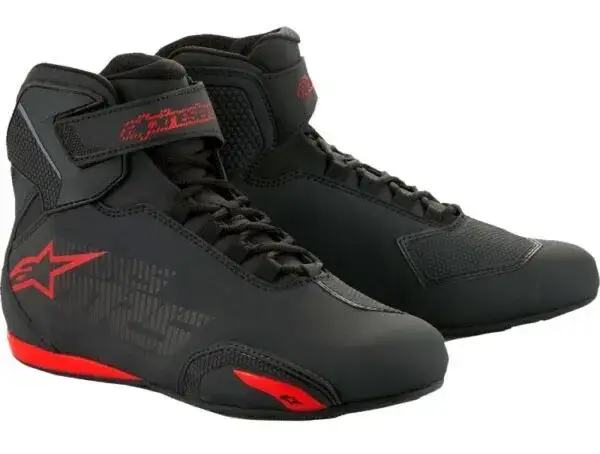 Zdjęcie Jakie buty motocyklowe wybrać, aby uniknąć nieprzyjemnych kontuzji?