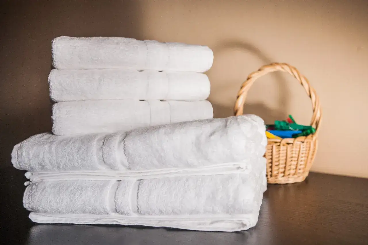 Zdjęcie Czy w hotelu są ręczniki? Sprawdź, co powinieneś wiedzieć przed wizytą