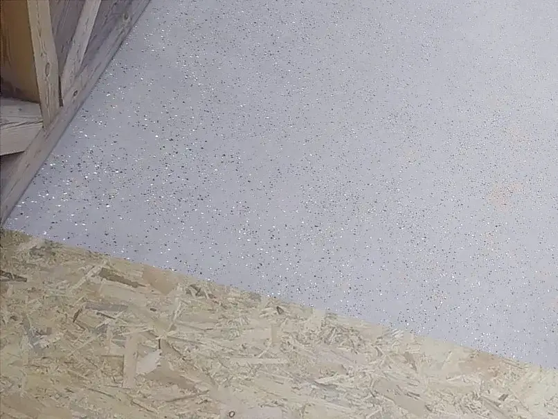 Zdjęcie Jak pomalować płytę OSB, by uniknąć błędów i uzyskać świetny efekt