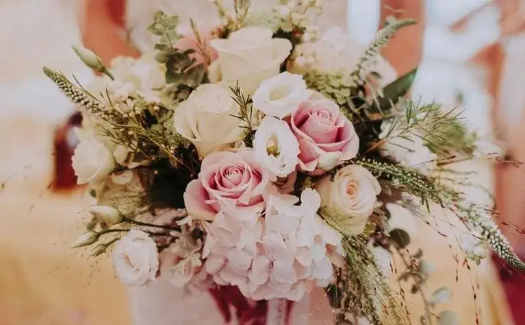 Zdjęcie Jakie kwiaty w kwietniu na ślub? Oto piękne i sezonowe propozycje