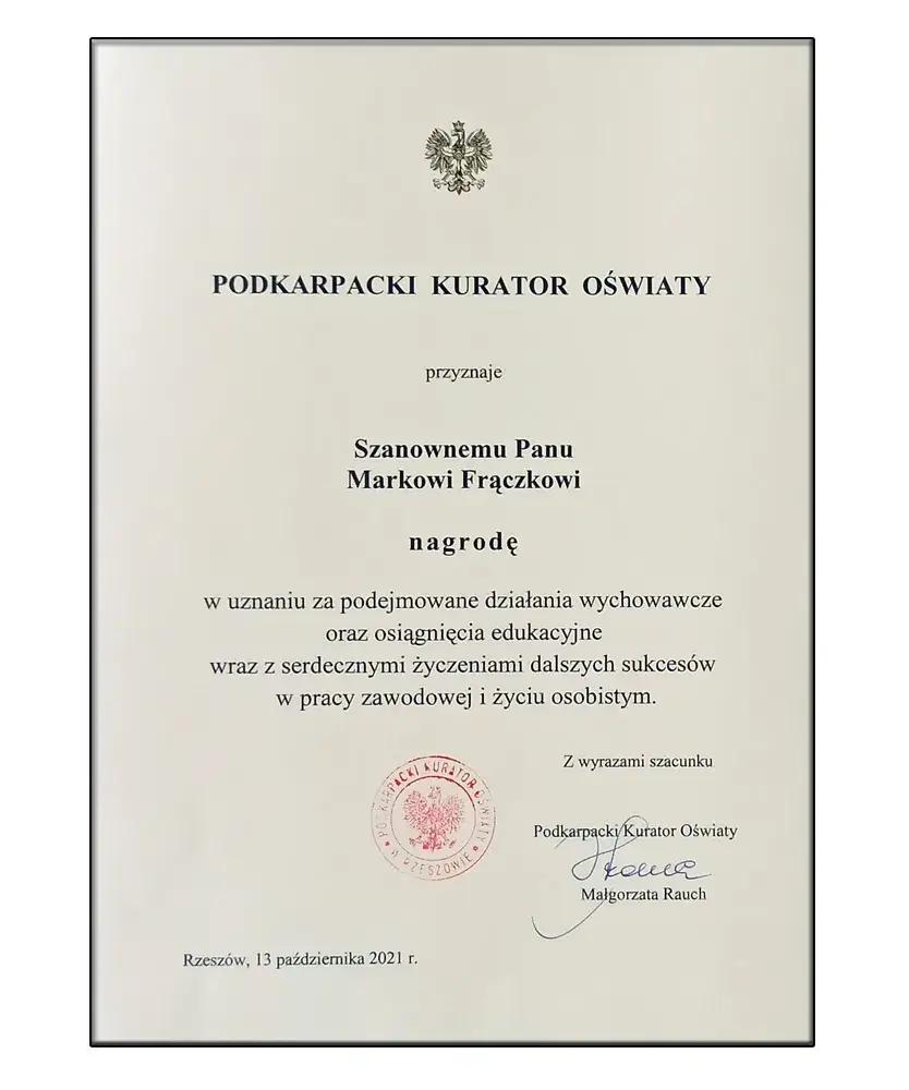 Zdjęcie Ile wynosi nagroda kuratora oświaty? Sprawdź, co możesz zyskać