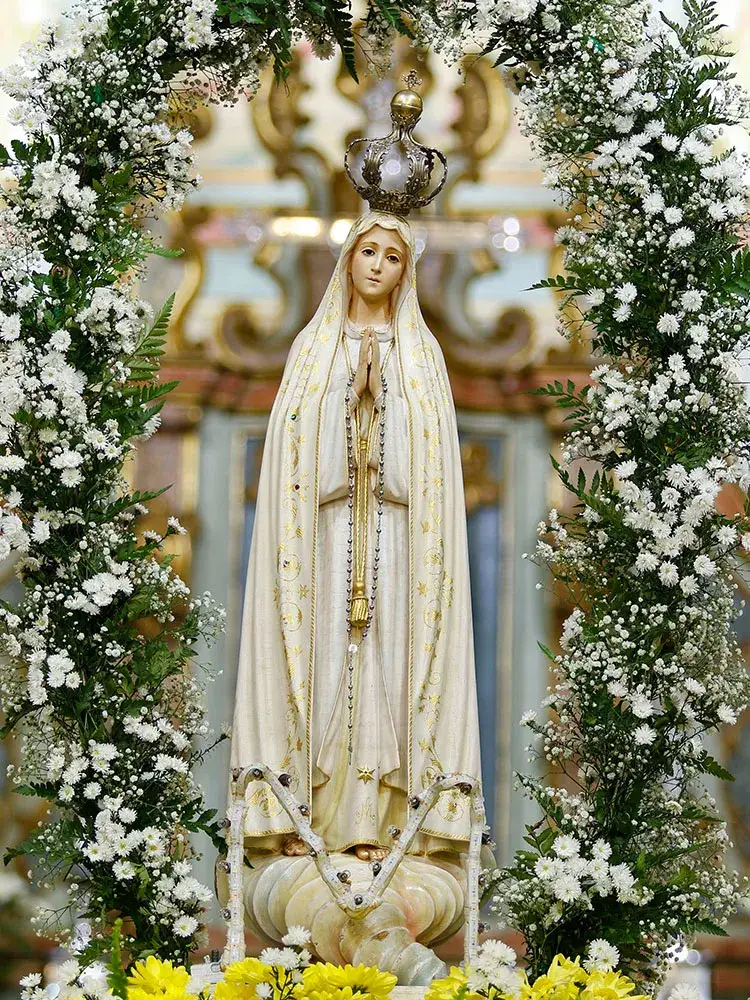 Zdjęcie Msze w sanktuarium Rychwałd: harmonogram i wyjątkowe wydarzenia