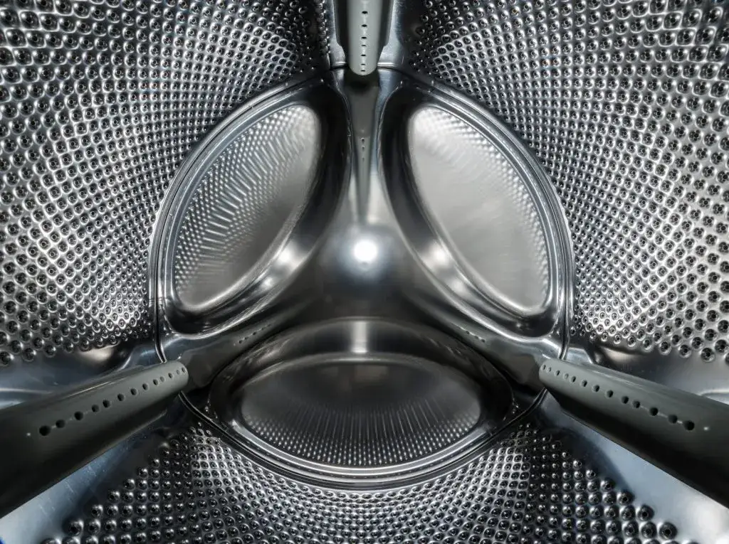 Zdjęcie Jak wyjąć bęben z pralki: proste kroki, które zaoszczędzą czas