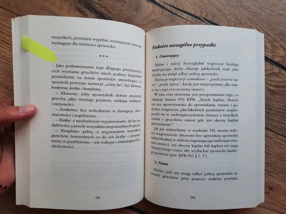 Zdjęcie Jak znaleźć godziny spowiedzi? Praktyczny przewodnik