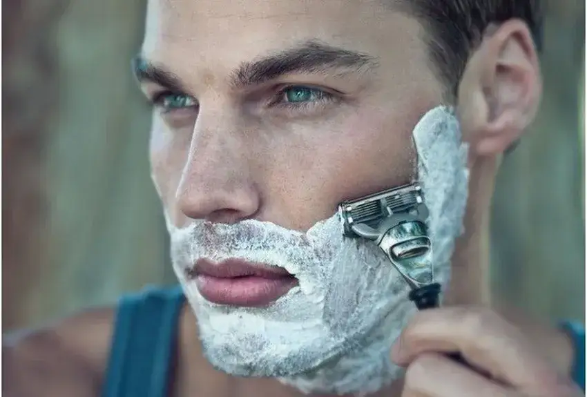 Zdjęcie Czy częste golenie zwiększa zarost? Fakty, które musisz znać