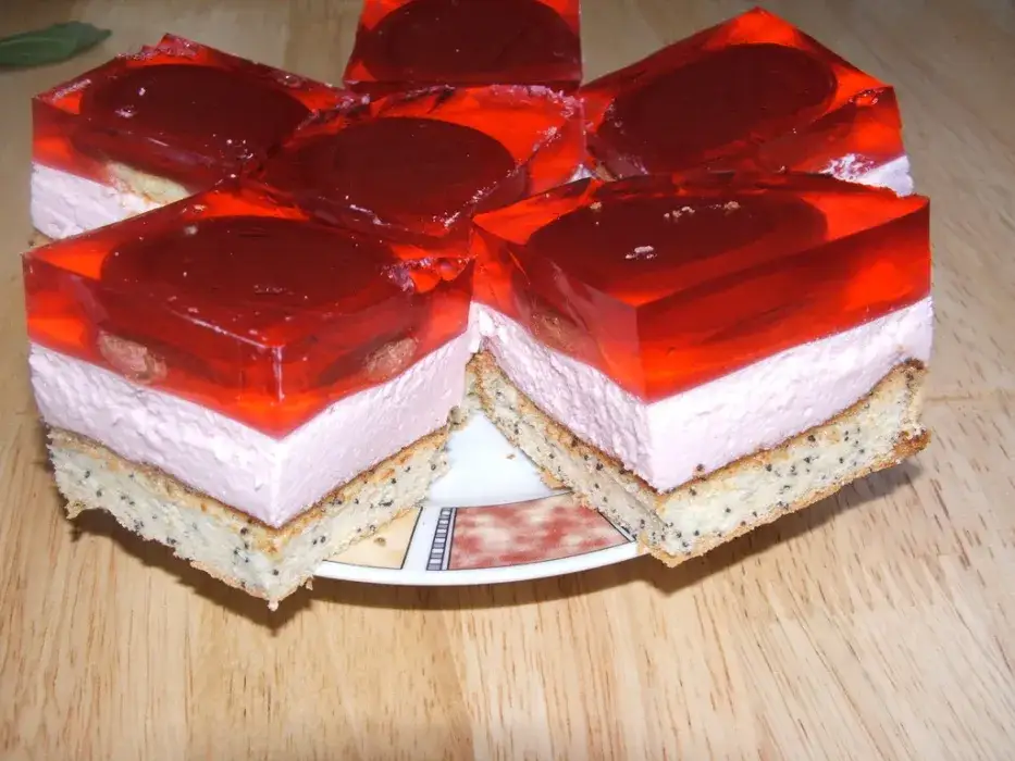 Zdjęcie Jak zrobić biszkopt z galaretką - prosty przepis na pyszny deser