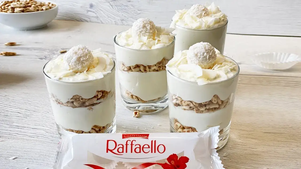 Zdjęcie Jak zrobić dietetyczne kulki Raffaello? Najlepszy przepis na zdrowy deser.